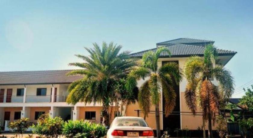 Tararin Hotel Chiang Saen Buitenkant foto
