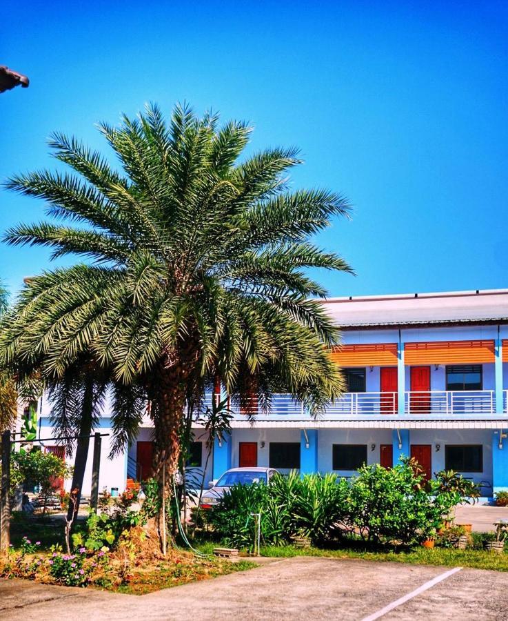 Tararin Hotel Chiang Saen Buitenkant foto